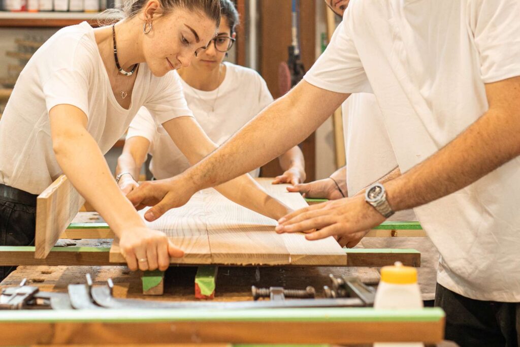 Academy per le aziende: "Domanda di tecnici quattro volte più alta".